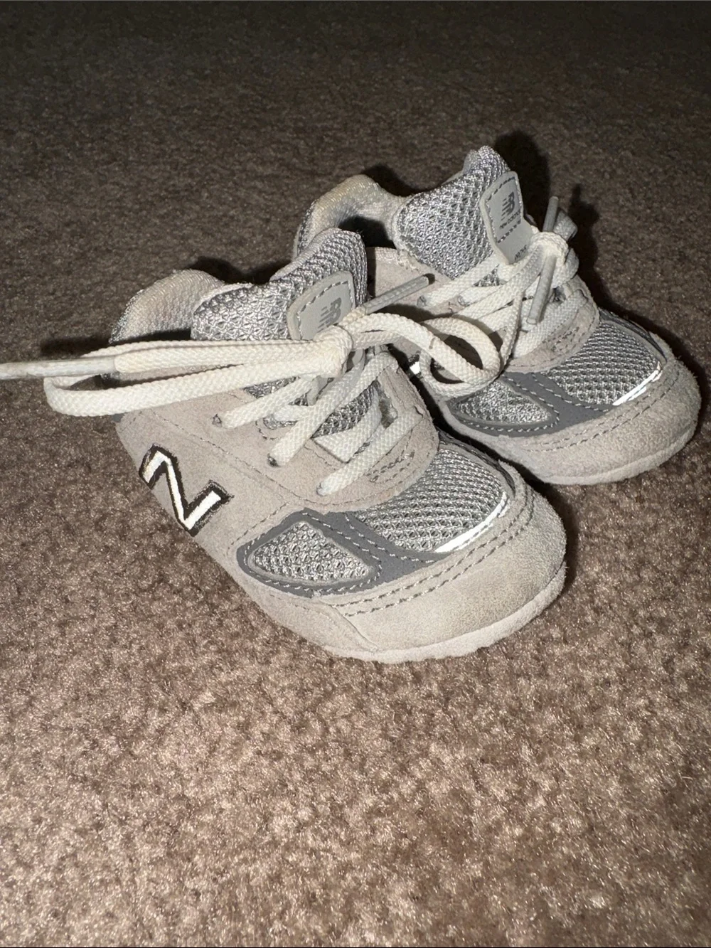 New Balance 990V infant newborn baby lace up crib tennis shoes